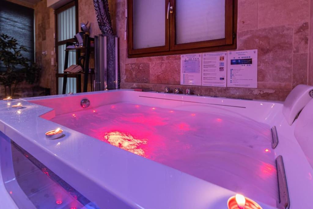 Bed & Spa - La Parenthese Topdestination-Dijon - Centre Ville - Classe 3 Etoiles Esterno foto